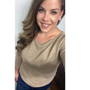 Meet your Posher, Whitney shea